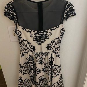 Black & White print dress.